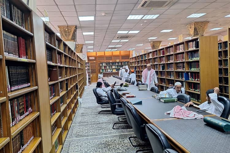 The Library of the Nabawi Prophet's Mosque: A Treasure Trove of Knowledge
