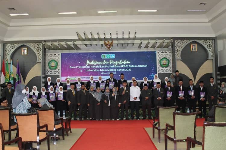 PPG FKIP Unisma Sukses Menggelar Yudisium dan Pengukuhan 581 Mahasiswa PPG Daljab