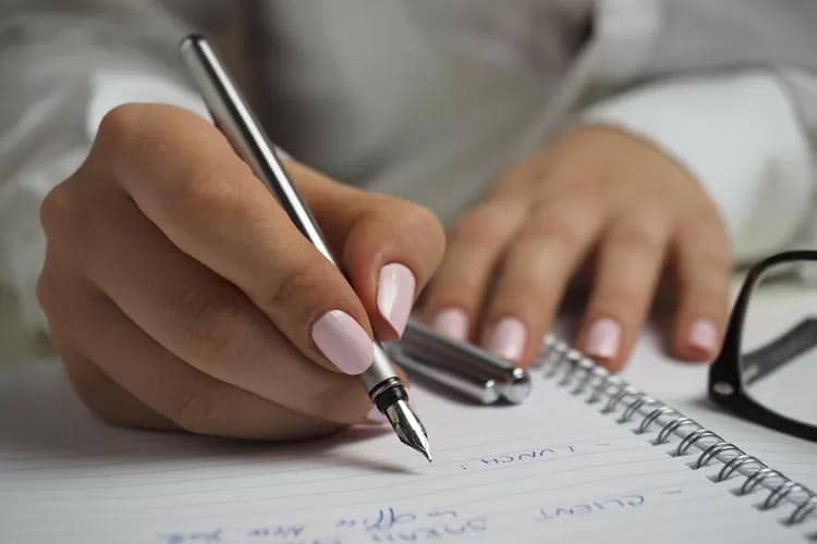 Inilah Perbedaan Induktif Dan Deduktif Terkait Metode Pendekatan