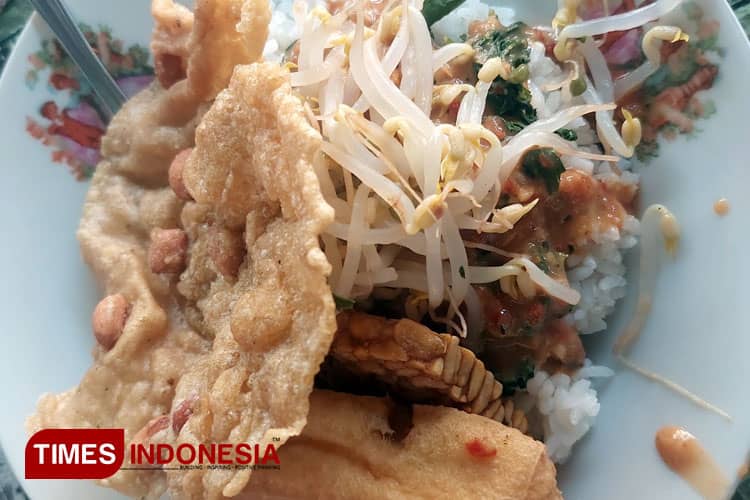 Menelusuri Jejak Sejarah dan Kebudayaan Pecel (Bagian 1)