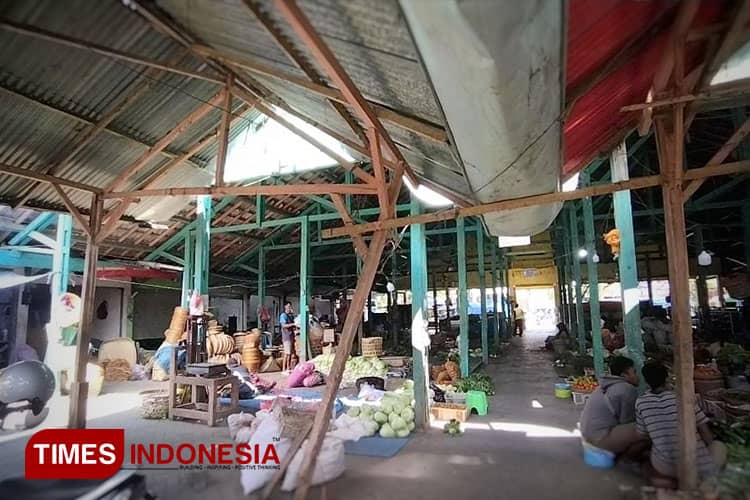 Bangunan Nyaris Ambruk, Pedagang Pasar Arjowinangun Pacitan Mengeluh