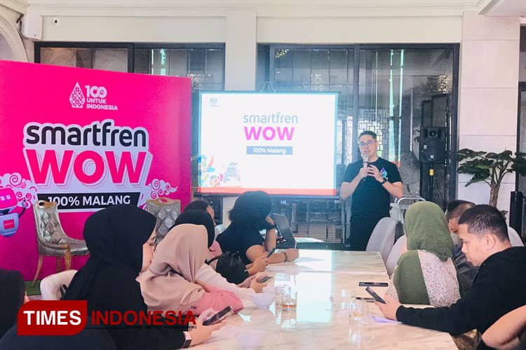 Smartfren Gali Potensi Lokal Malang melalui Esport dan UMKM