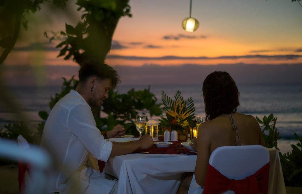 Holiday Resort Lombok: Paket Bulan Madu Romantis di Tengah Keindahan Alam
