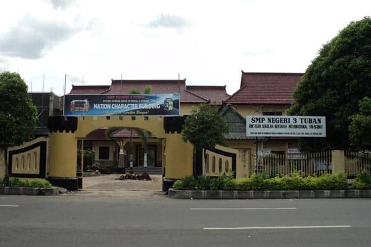 Wali Murid Persoalkan Sumbangan SMPN 3 Tuban