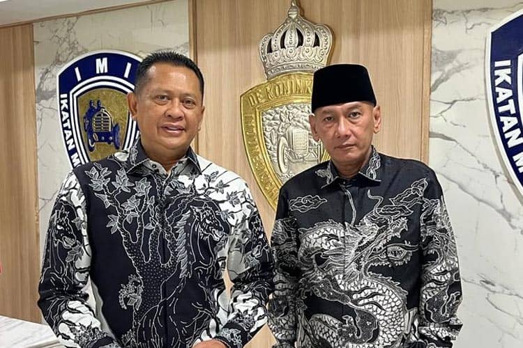 Bambang Soesatyo News Maker, Satu Dasarwarsa The Politician' Senayan Karya Anom Reksodirdjo 
