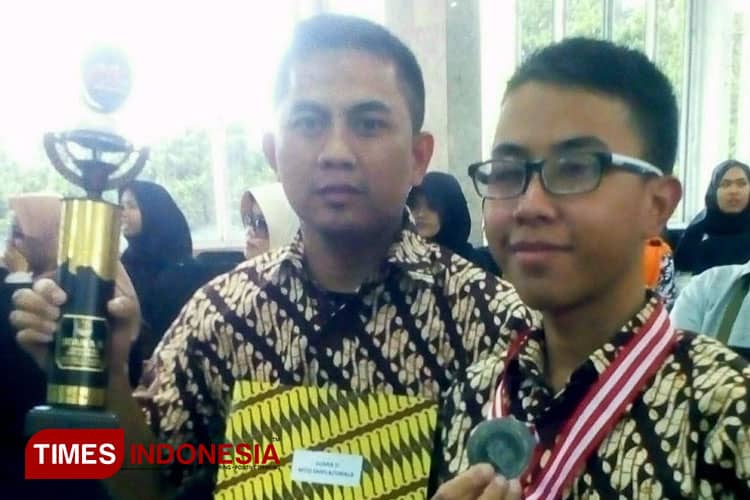 Tiga Siswa SLB Yayasan Bahagia Kota Tasikmalaya Gemilang Hafalkan Al-Qur'an, Bagaimana Caranya?