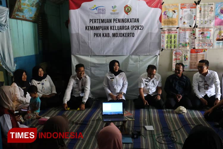 Bulik Soima, Edukasi dan Bagi-Bagi Doorprize Dinsos Kabupaten Mojokerto