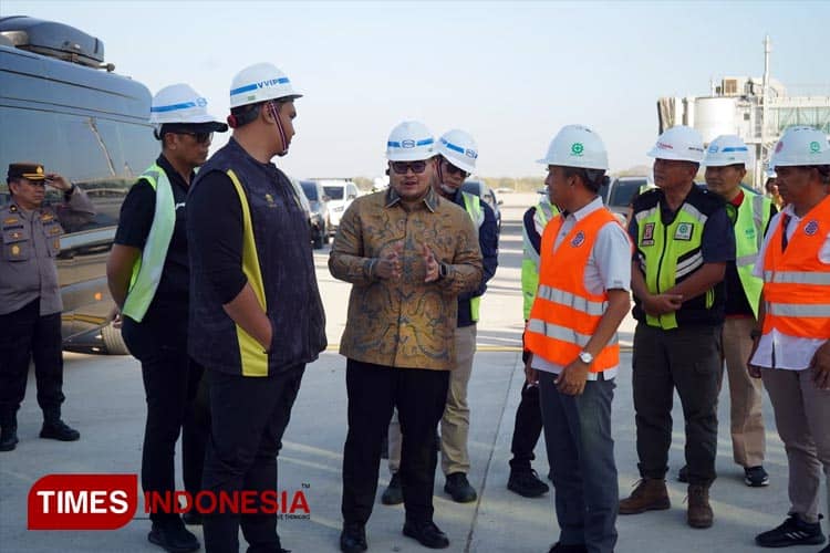Menpora dan Bupati Kediri Cek Pembangunan Bandara dan Stadion agar Sesuai Target