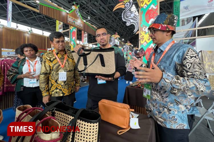 Dukung UMKM Go Global, Telkom Bawa UKM Binaan Ikuti China-ASEAN Expo
