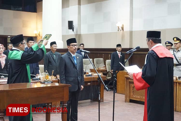 Sah! Atmaji Resmi Dilantik Gantikan Suharwanta sebagai Wakil Ketua DPRD DIY