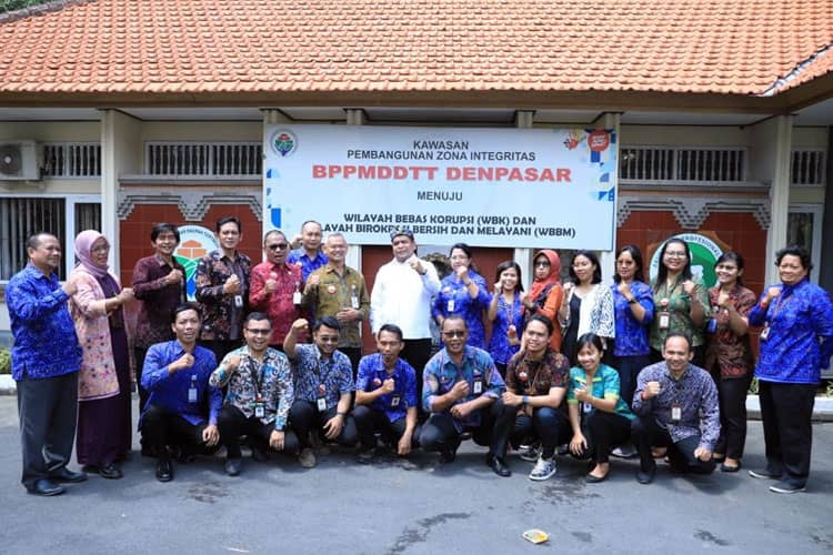 Wamendes PDTT Paiman Ajak Masyarakat Investasi Saham di BUMDesa