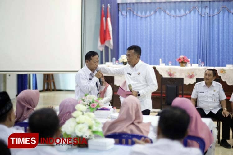 Kepala Sekolah SMPN 1 Ponorogo Mengundurkan Diri, Ini Tanggapan Bupati Sugiri