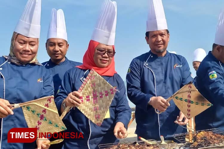Pemkab Jepara Torehkan Rekor Muri Bakar Ikan Terbanyak