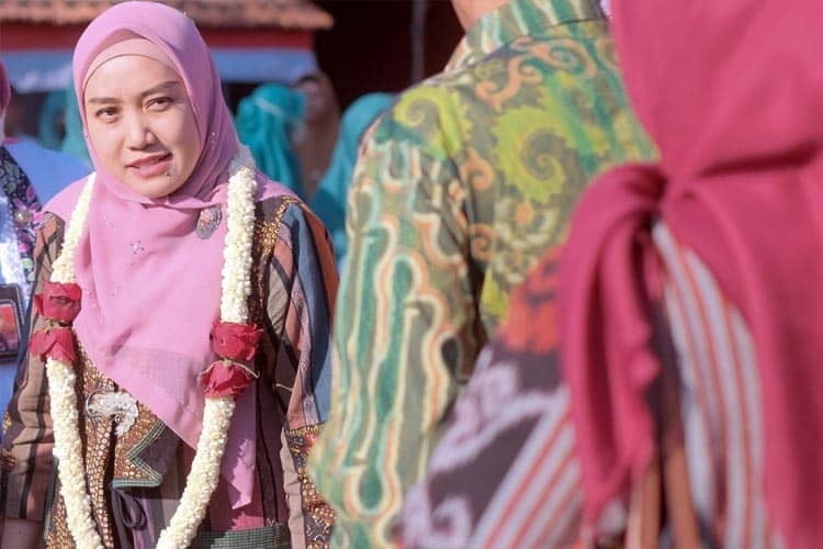 Ning Sasha: Presentasi Proposal Peserta SIDO RESIK 2023 Luar Biasa