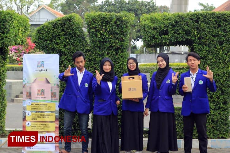 Menjawab Kebutuhan Urban Farming, Living Bricks Hadir dengan Konsep Vertical Garden Unik