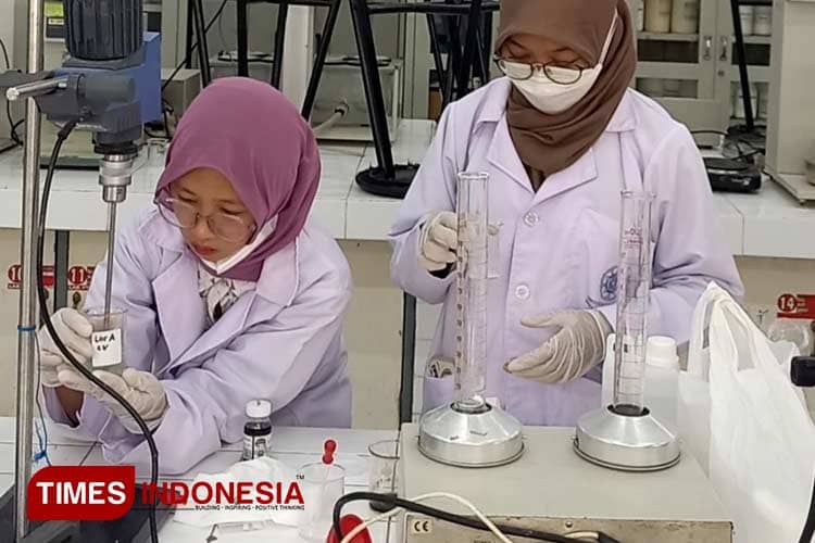 Penelitian Mahasiswa UGM Temukan Khasiat Mikro Alga bagi Obat Luka Penderita Diabetes