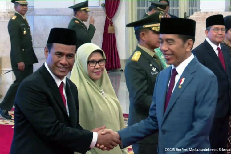 Amran Sulaiman, Penemu Racun Tikus yang Kembali Jabat Menteri Pertanian 