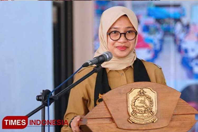 Bupati Ipuk Soroti Masalah Sampah Akibat Melonjaknya Wisatawan di Banyuwangi