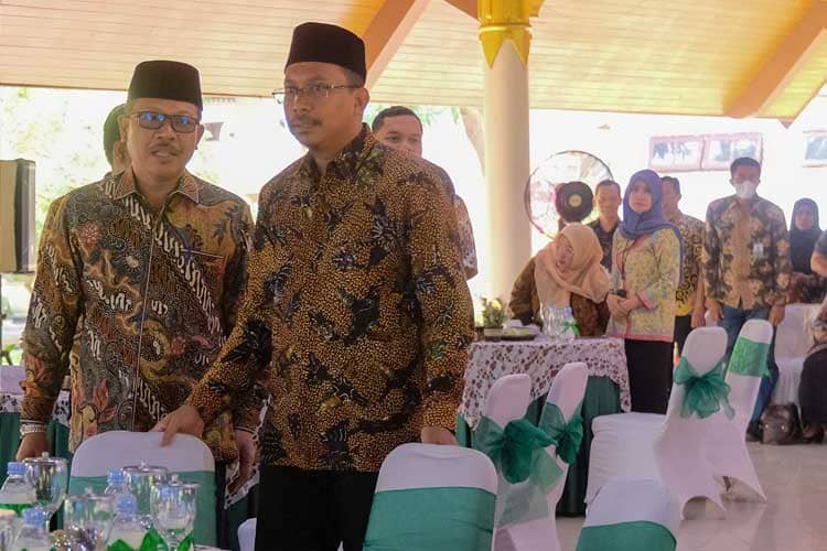 Pesan Dwi Eko Saptono Bagi 10 Desa Penerima CSR Sido Resik 2023