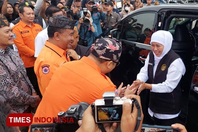 Gubernur Jawa Timur Khofifah, Malu-malu saat Ditanya Dukung Anies atau Prabowo