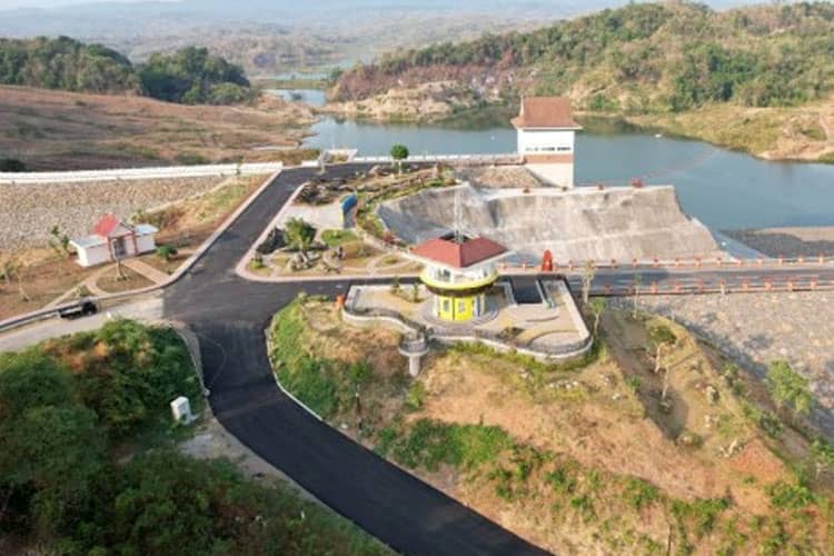 Bendungan Cipanas Meningkatkan Irigasi Pertanian di Jawa Barat