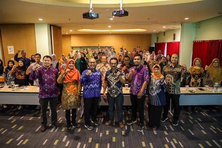 OPD Se-Kota Kediri Ikuti Kegiatan Diskusi Satu Data dan FGD Statistik Sektoral dari Diskominfo