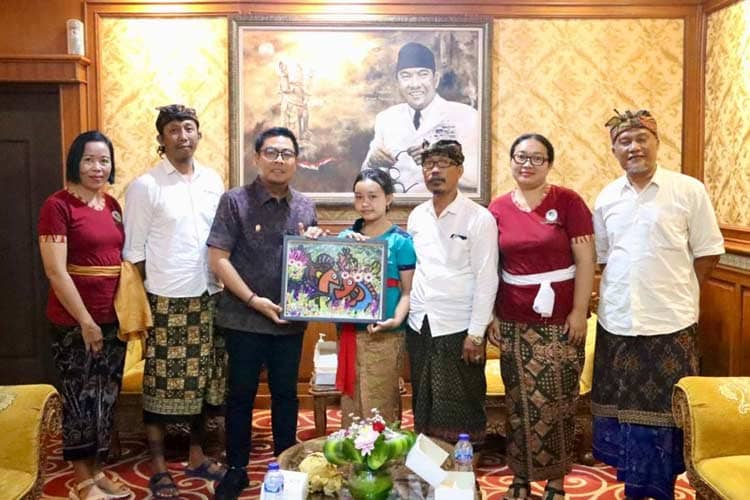 Pameran Lukisan Daur Ulang Sanggar Jepun Putih, Transformasi Sampah Plastik Jadi Seni