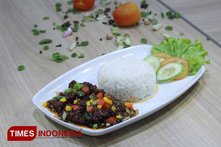 Menikmati Kelezatan Kuliner Resto Garden Hotel Majalengka
