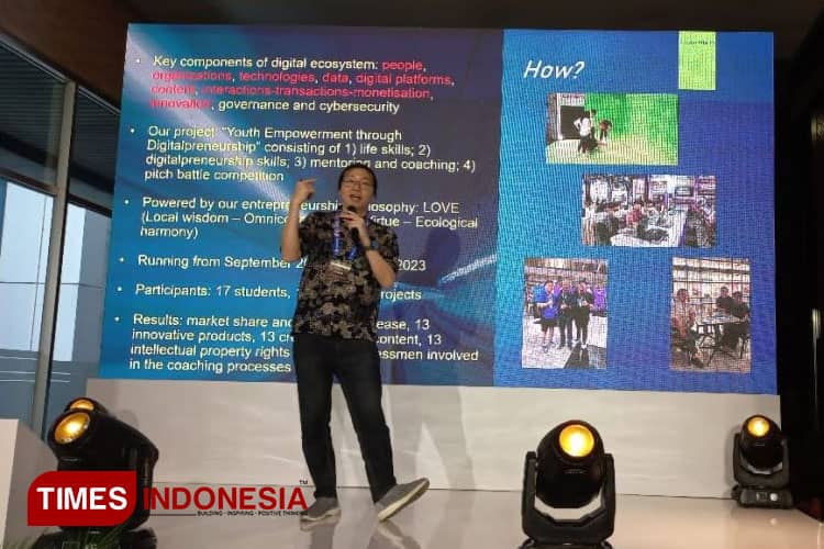 Dua Dosen Ubaya Ditunjuk jadi Narasumber InnovTalks