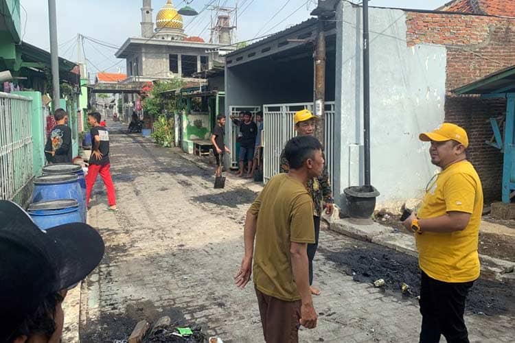 Kerja Bakti di Berbek Waru, Kurniawan Yuda: Semangat Gotong Royong Adalah Karakter Bangsa