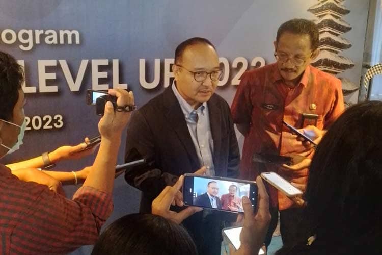 Kemenkominfo Beri Penghargaan UMKM dan Fasilitator Program Level Up 2023