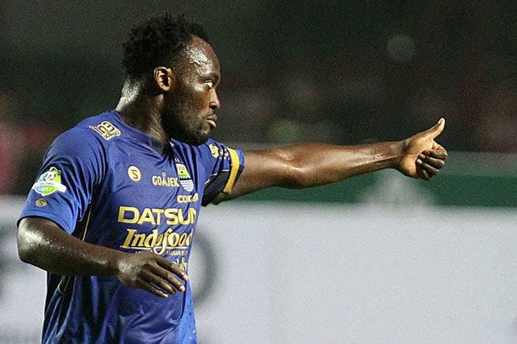 INFO GRAFIS: Bintang Sepak Bola Dunia yang pernah Bermain di Liga Indonesia