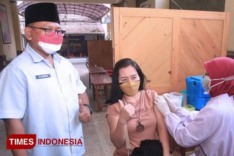 Bersiap Hadapi Lonjakan Kasus Covid-19, Banyuwangi Siapkan 10 Ribu Dosis Vaksin