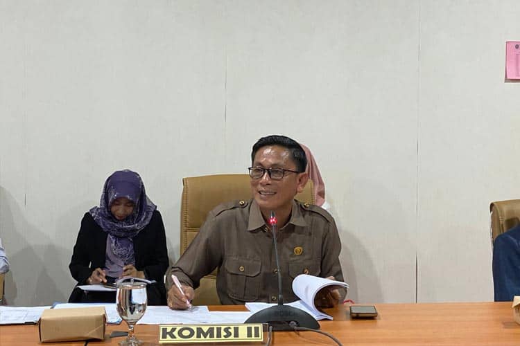 Boyong 51 Medali, Bakhtiar Wakkang Apresiasi Atlet Paralympic IV Kaltim 