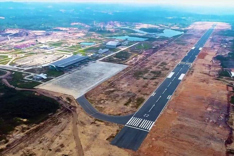 Pasang Instrumen di Runway, Pemkot Samarinda-Bandara APT Pranoto Tingkatkan Keamanan Penerbangan
