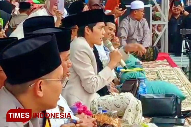 Ribuan Orang Hadiri Pengajian Gus Iqdam di Ponorogo