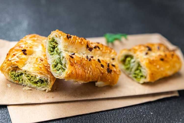 Spinach Roll Recipe: A Delicious and Nutrient-Packed Delight
