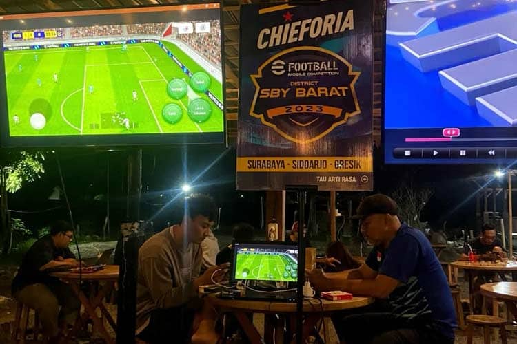 Ratusan Gamers se-Jatim Ramaikan Turnamen E-Football Mobile