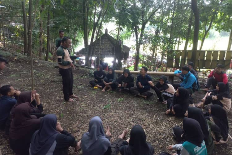 Racana Islam Unisma Malang Gelar Pelatihan Water Rescue