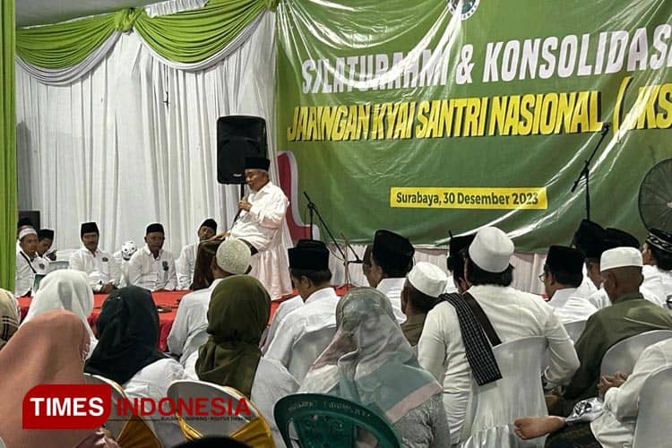 Satu Arah Bersama Khofifah, KH Asep Pimpin JKSN Dukung Prabowo-Gibran