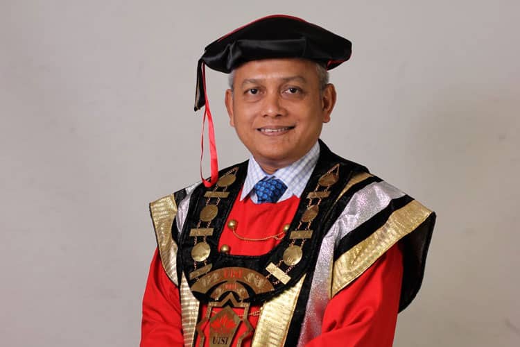 Prof. Dr. Ing. Ir Herman Sasongko Terpilih Sebagai Person of The Year 2023