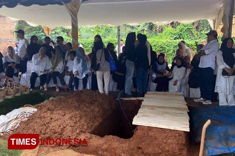 Rizal Ramli Dimakamkan di TPU Jeruk Purut Jakarta Selatan