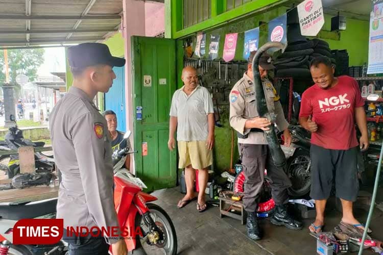 Penjual Knalpot Brong Disambangi Personel Polresta Magelang, Ini Tujuannya