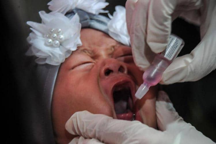 INFO GRAFIS: Imunisasi Polio Tambahan di Tiga Daerah