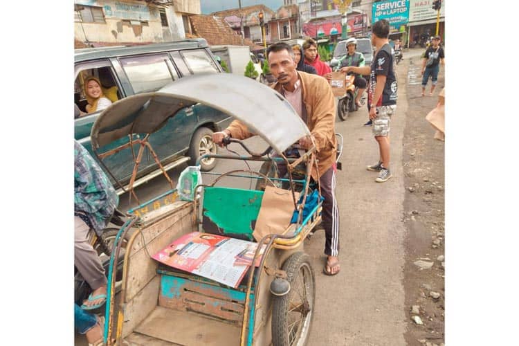 Kampanye Simpatik Komunitas Sego Anget di Pasar, Amankan Potensi Suara Ganjar-Mahfud