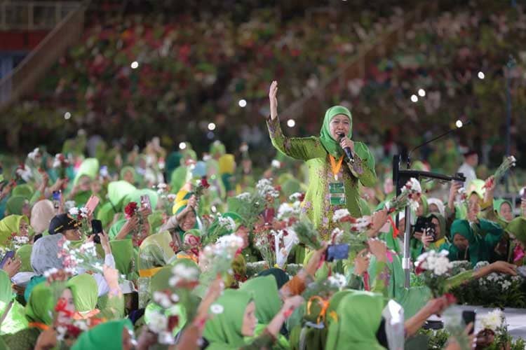 Harlah Muslimat NU, Khofifah : Kaum Ibu Jadi Pilar Penting Capai Ketahanan Nasional 