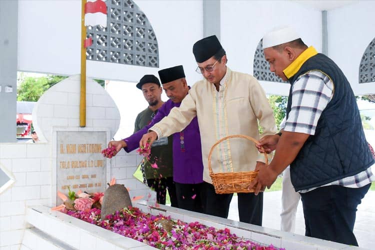 Fadel Muhammad Ajak Masyarakat Gorontalo Teladani Pahlawan Nasional Nani Wartabone