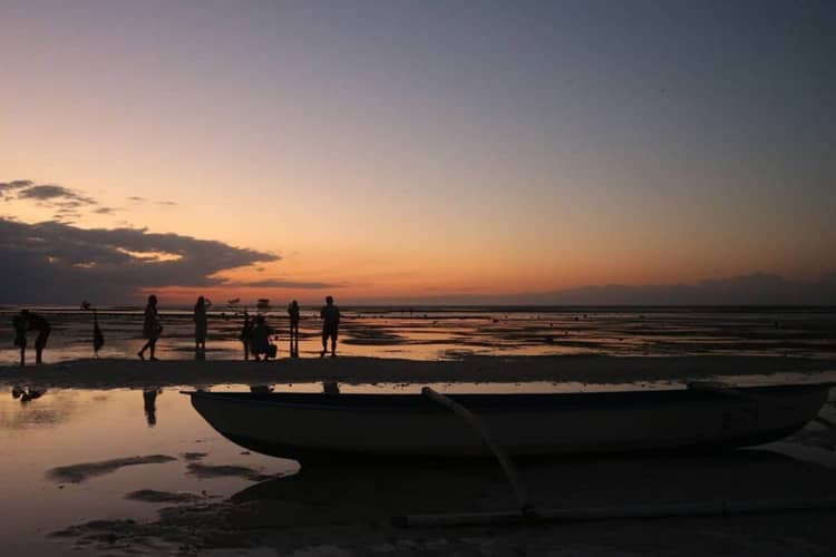 Pesona Alam Pantai Walakiri, Destinasi Menakjubkan di Sumba Timur