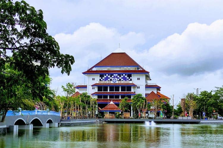 Humas Pascasarjana Unair Mengklaim 'Unair Memanggil' Bukan Acara Resmi Kampus
