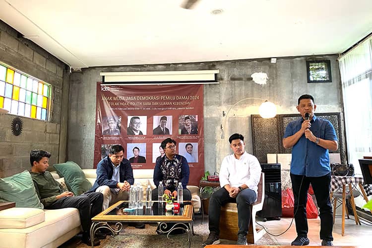 IDE Indonesia: Meneguhkan Komitmen Anak Muda dalam Menjaga Demokrasi